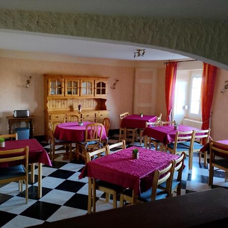 Hotel Les Remparts Nozeroy Eksteriør bilde